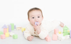 Gặm nướu cho bé từ 3 tháng tuổi làm từ Gạo Nhật Bản