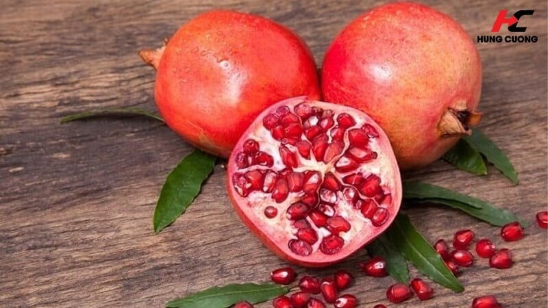 Lựu chứa nhiều chất chống oxy hóa và hỗ trợ bổ sung Sắt tự nhiên