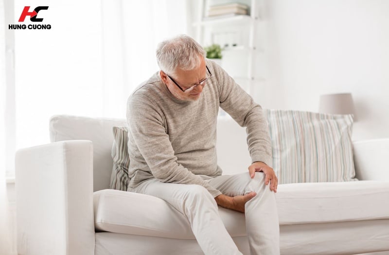 Người cao tuổi có vấn đề xương khớp