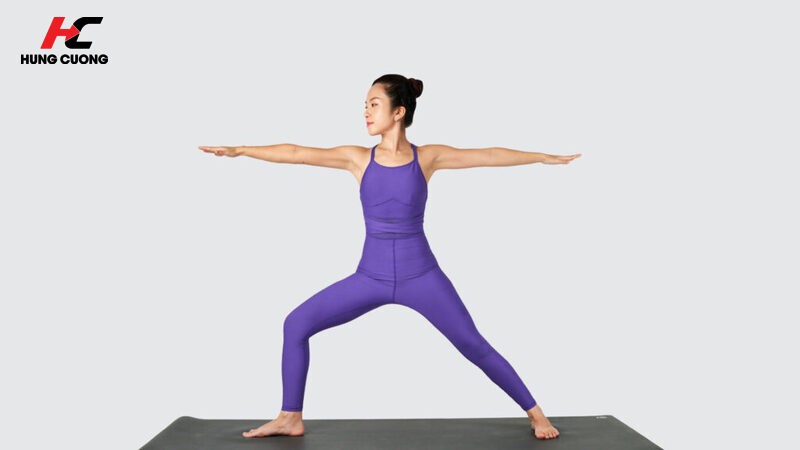 Tư thế Chiến Binh II (Virabhadrasana II)