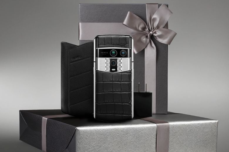 Vertu Agent Q Silver Advanced Set Navy Blue Alli 1TB