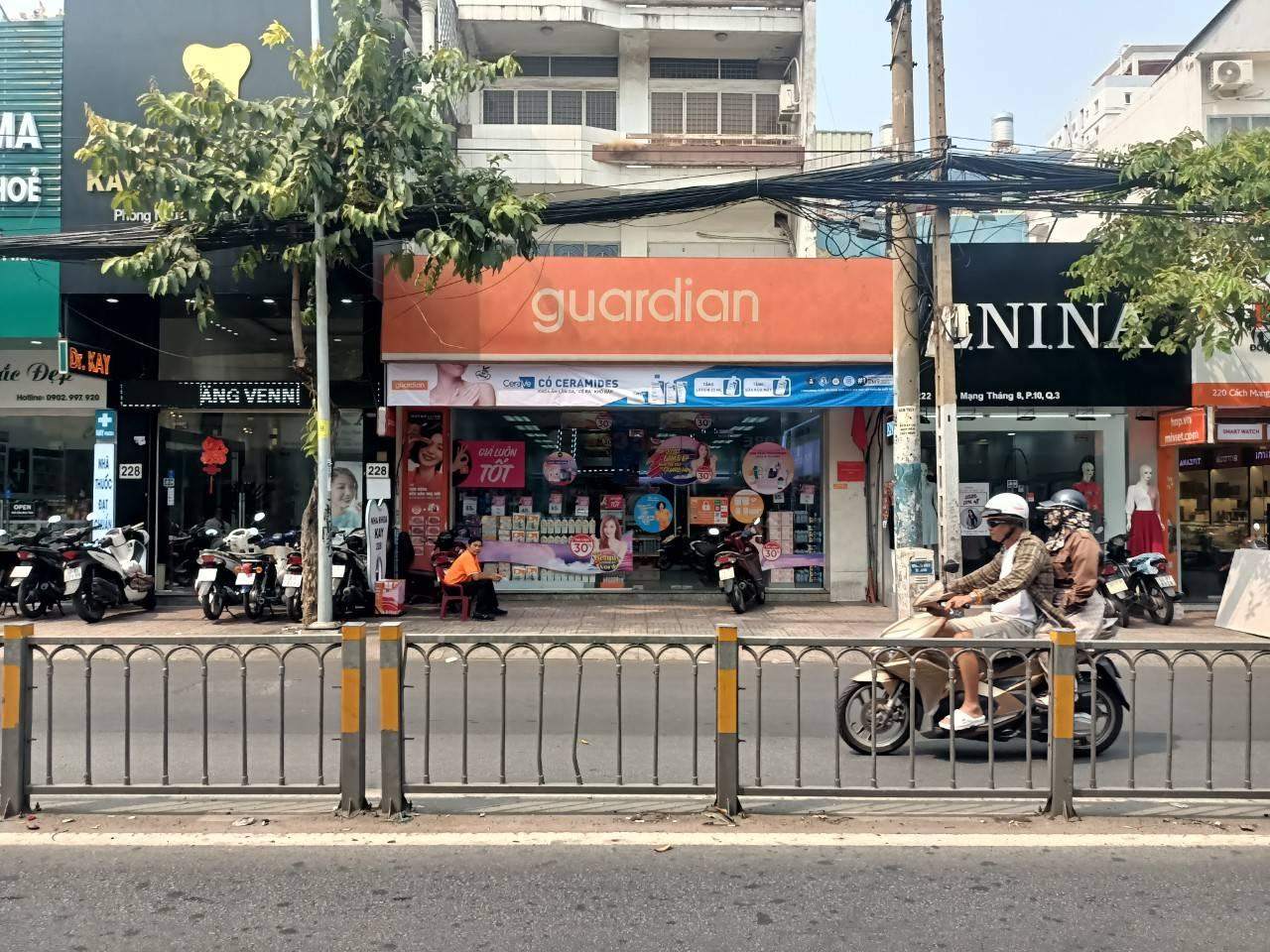 224-226-240/1A Đường CMT8, Phường Nhiêu Lộc, TP Hồ Chí Minh store image