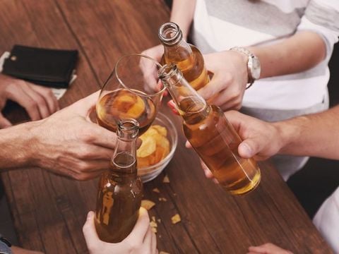 8 Tác hại của rượu bia đối với sức khỏe bạn không nên chủ quan