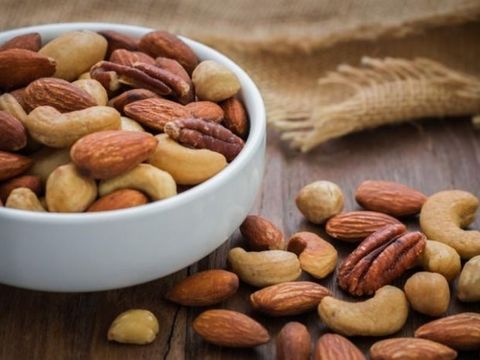 Top 15 thực phẩm cấp ẩm cho da từ bên trong ai cũng nên biết