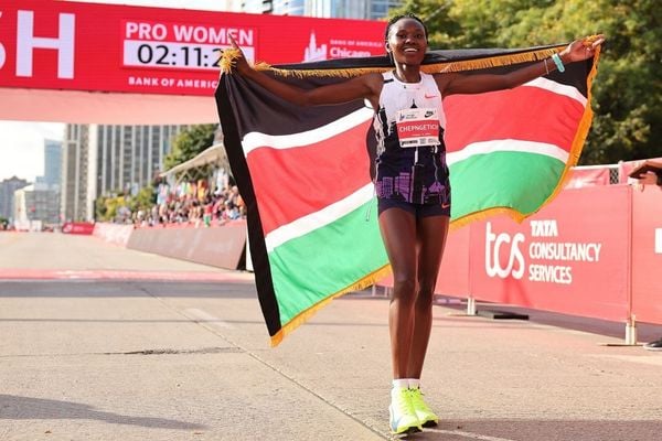 vận động viên marathon nhanh nhất lịch sử Ruth Chepngetich