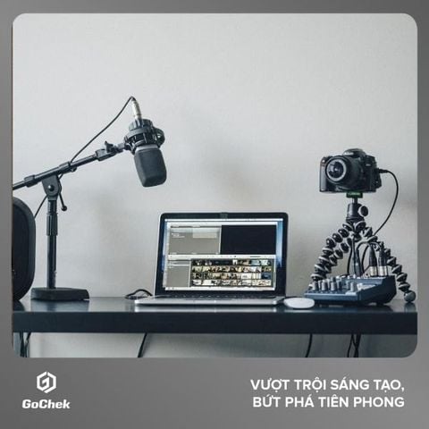 Micro thu âm trong phòng kín giúp giảm vang hiệu quả