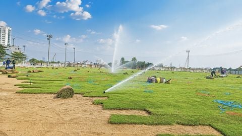 Hệ thống tưới cảnh quan sân vận động 6000m2 Quận 12 | Igreen