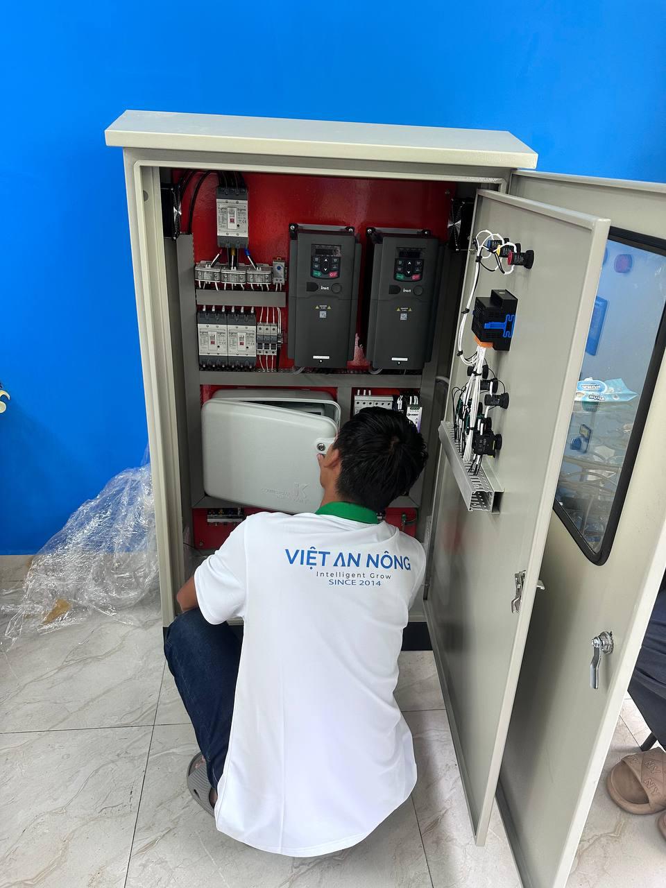 Bộ điều khiển KRain và cảm biến tự động kết nối hệ thống lọc nước 10 block Cần Thơ – IGreenDecor