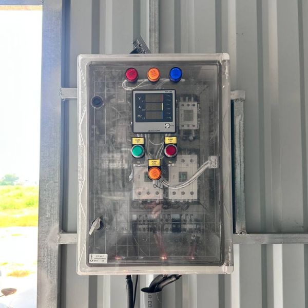 Tủ điều khiển lập trình lịch tưới tự động 25 zone vùng bắp Bình Phước – IGreenDecor