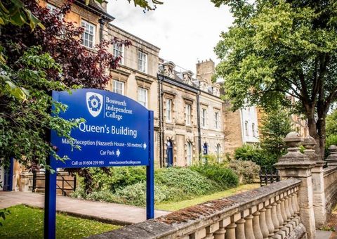 Học bổng 100% học phí và nội trú từ Bosworth Independent School (UK)