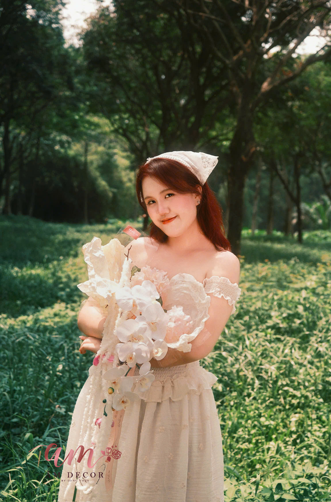 HƯƠNG KÝ ỨC TRONG KHU VƯỜN THẦN TIÊN – CÂU CHUYỆN BÌNH YÊN TỪ HOA LỤA ẤM DECOR