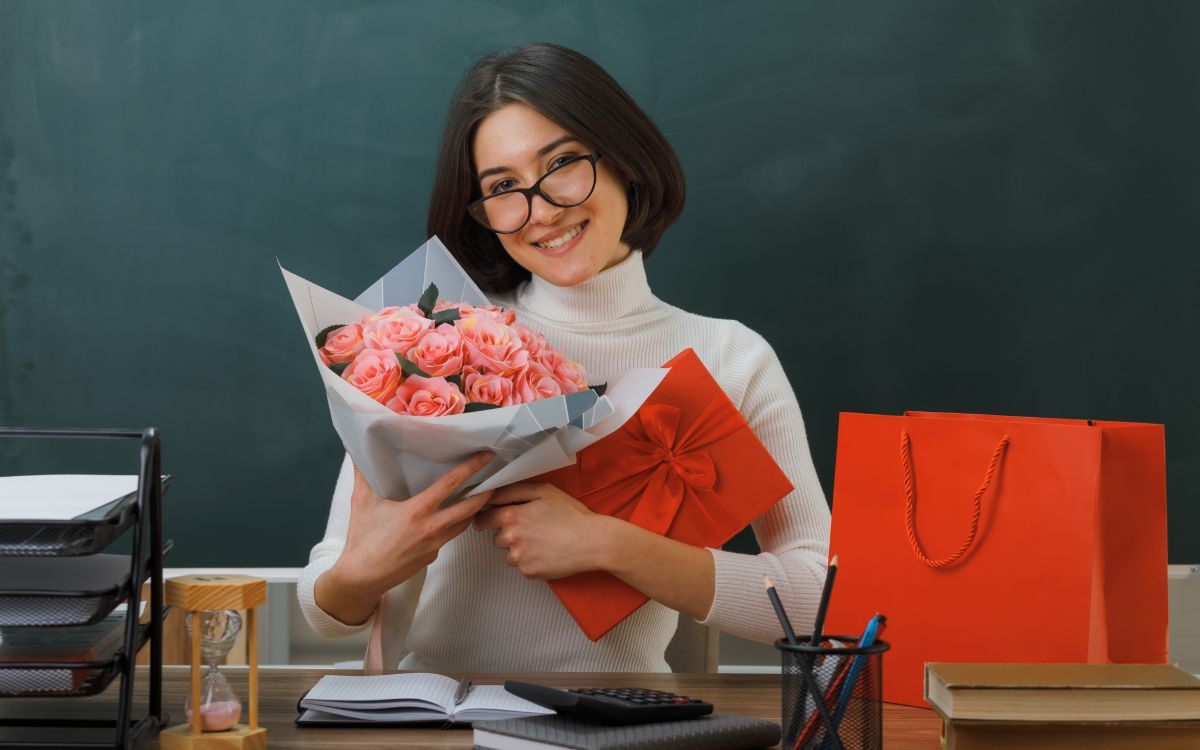 Chọn quà Tết cho sếp nữ sao cho tinh tế và đẳng cấp nhất 2026