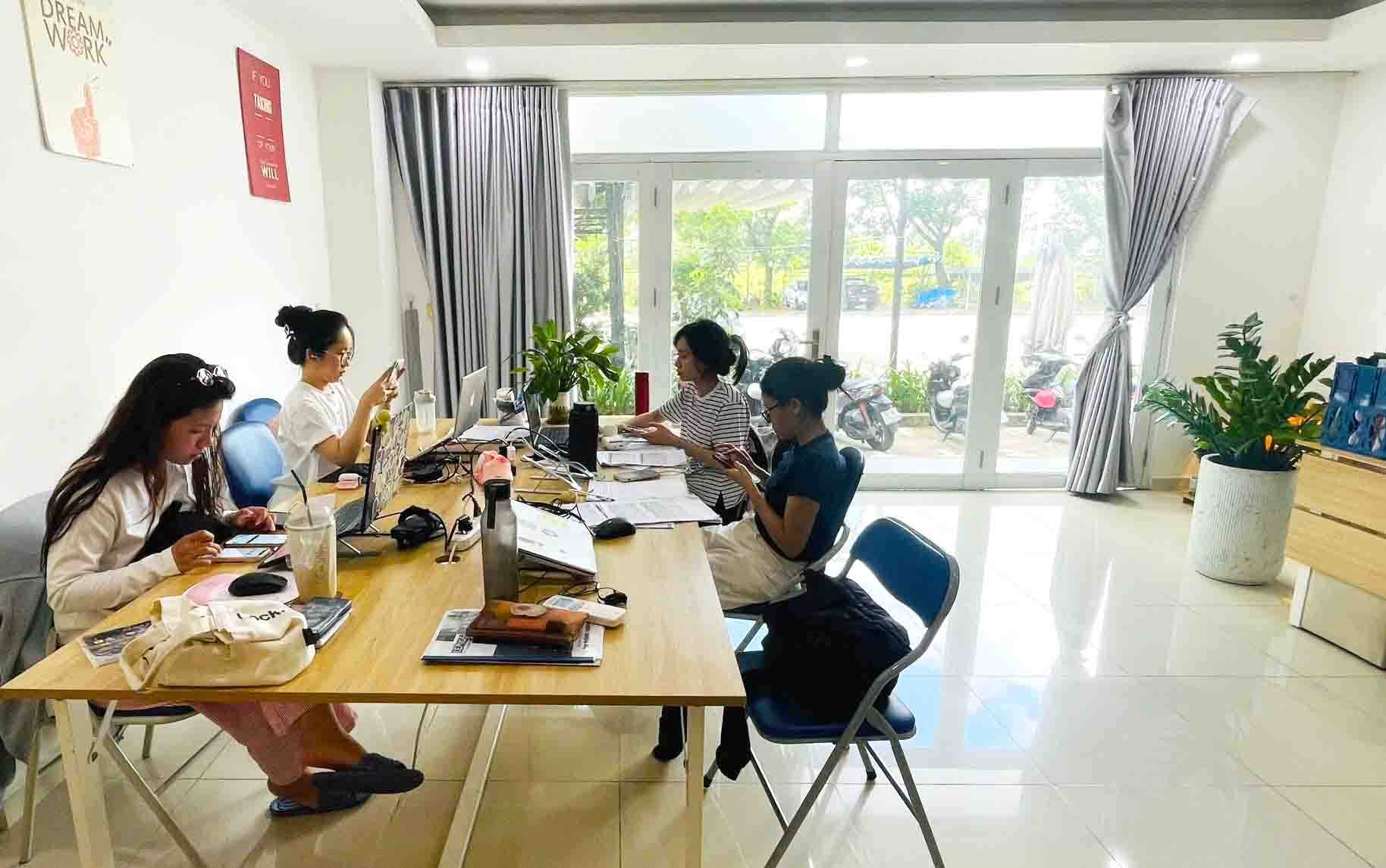Lang nam Bon Mua khai truong co so thu 2 tai thanh pho Ho Chi Minh.