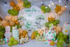 🎉 Decor Sinh Nhật Bé Tuấn An – Không Gian Safari Xanh Cam Ấm Áp