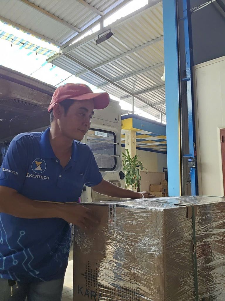 KENTECH TIẾP TỤC HÀNG LÊN XE CHO ĐẠI LÝ SAU LỄ!