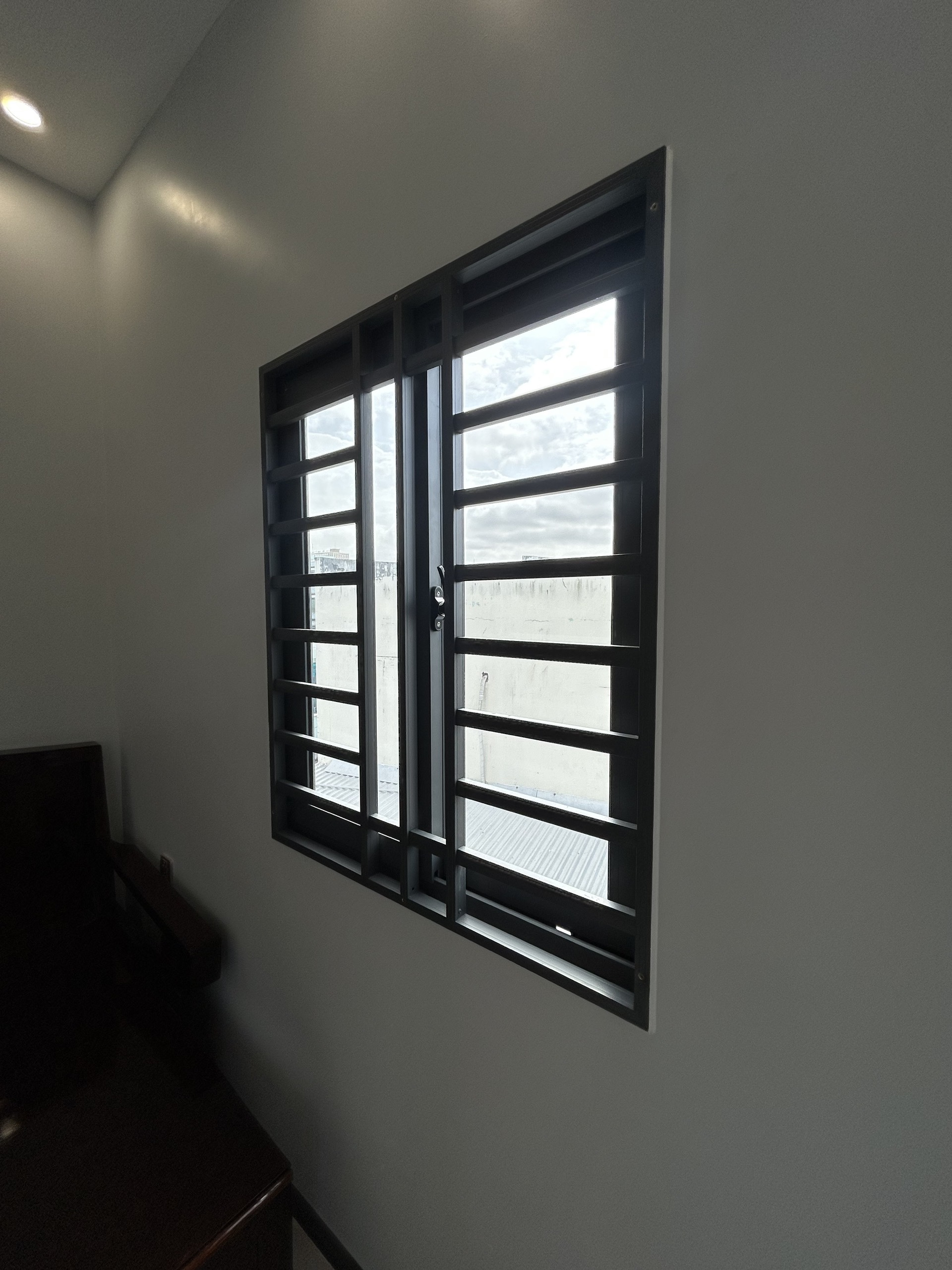Khung bảo vệ nhôm