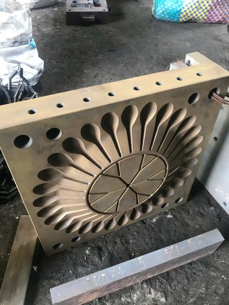 NHIỆT LUYỆN THÉP SKD11 – CÁC LỖI THƯỜNG GẶP VÀ CÁCH KHẮC PHỤC