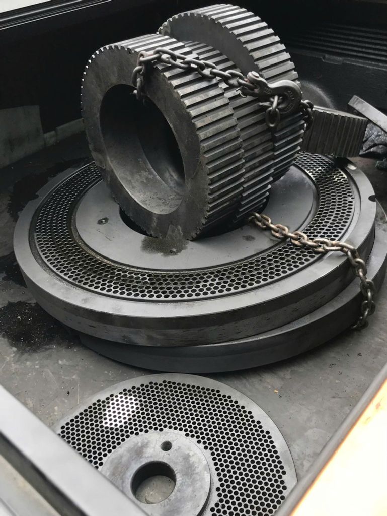 NGUYÊN NHÂN NỨT KHUÔN SAU NHIỆT LUYỆN?