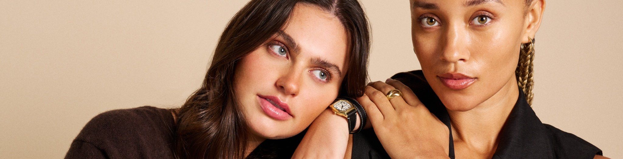 Top 10 Món Quà Tặng Nữ Ý Nghĩa Khiến Nàng Bất Ngờ