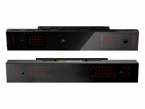 So Sánh cảm biến trần Uneekor EYE XR vs EYE XO2