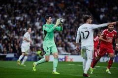 Quy Định Mới Cho Thủ Môn: Giới Hạn Giữ Bóng 8 Giây – Thay Đổi Lớn Ảnh Hưởng Trực Tiếp Đến Chiến Thuật Bóng Đá