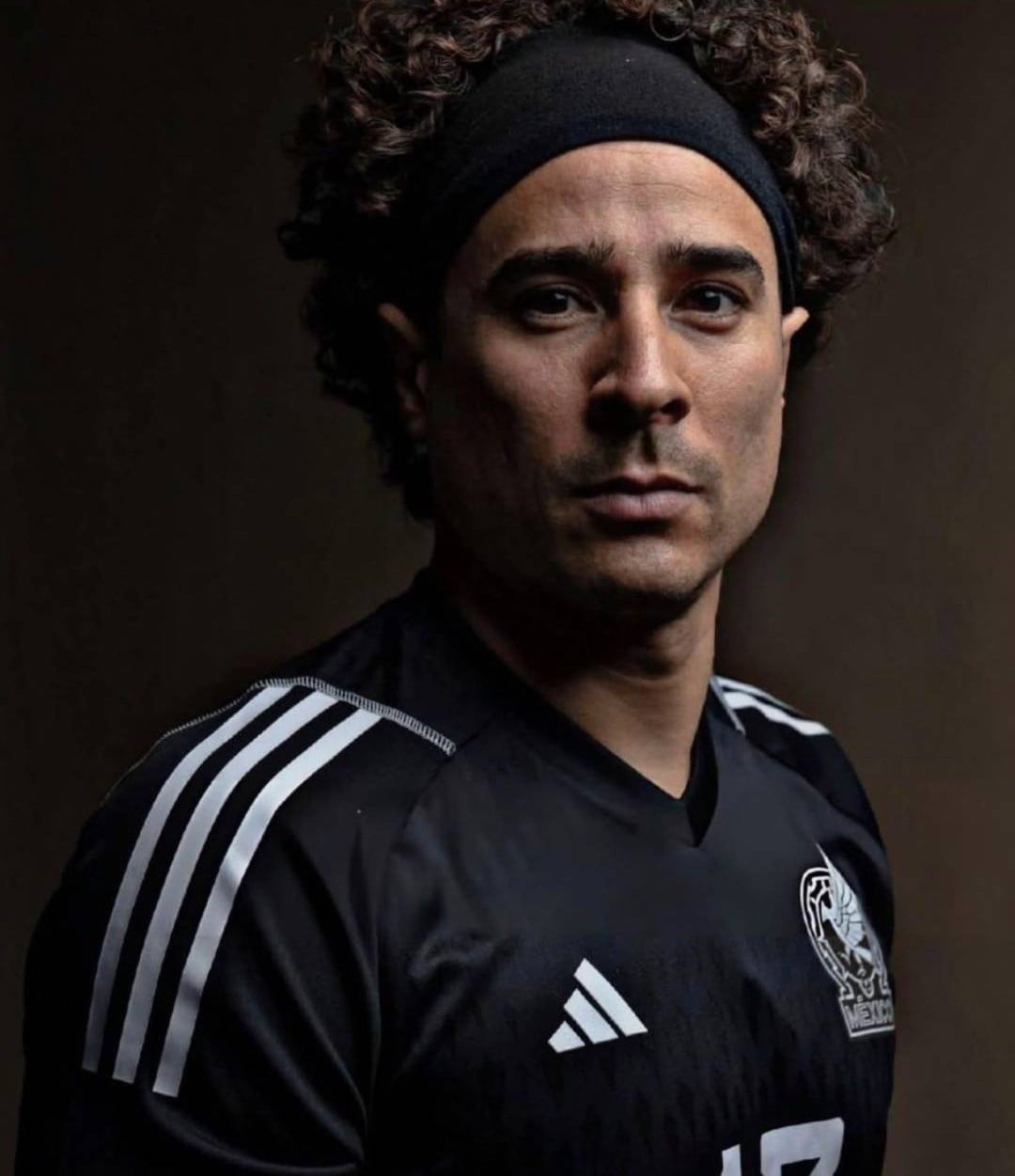 Guillermo Ochoa Lập Kỷ Lục: Hành Trình Trở Lại Ngoạn Mục Hướng Tới World Cup Thứ Sáu