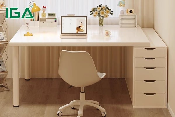 Bàn làm việc tích hợp kệ lưu trữ tiện lợi