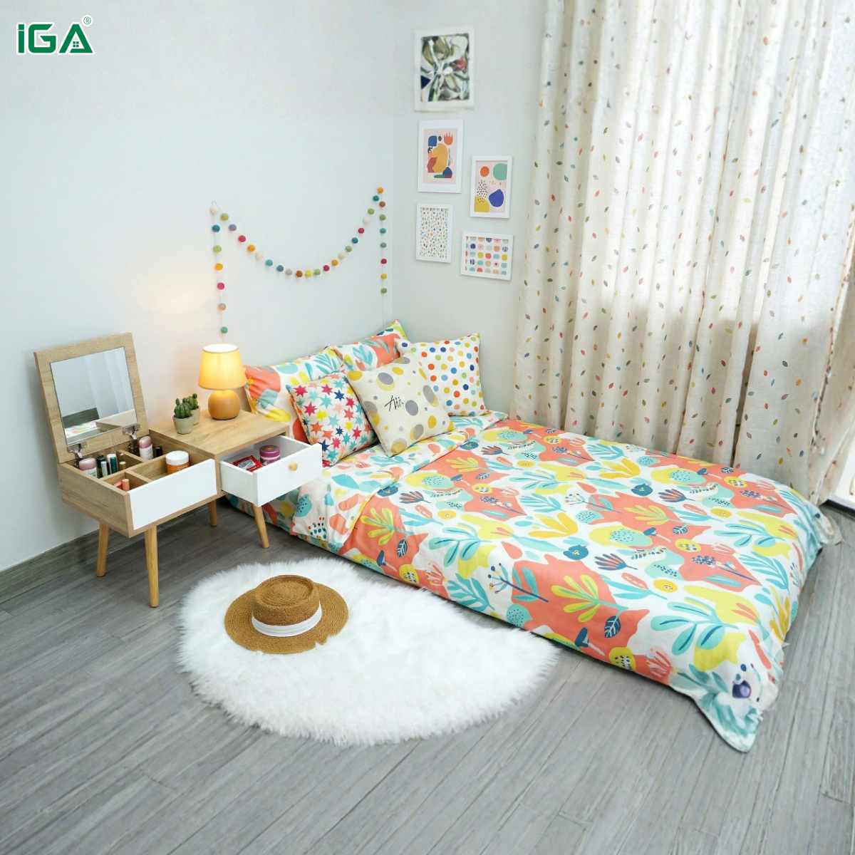 Bàn trang điểm&nbsp;ngồi bệt thông minh