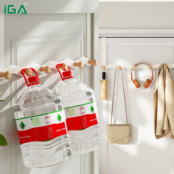 Giá quần áo treo tường