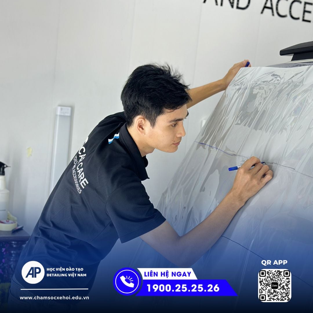 Học dán phim bảo vệ sơn (PPF) dễ hiểu: 4 tuần làm được, mép đẹp, bàn giao dưới đèn 🔦🛡️