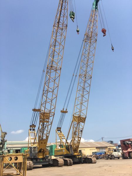 XE CẨU BÁNH XÍCH HITACHI KH850