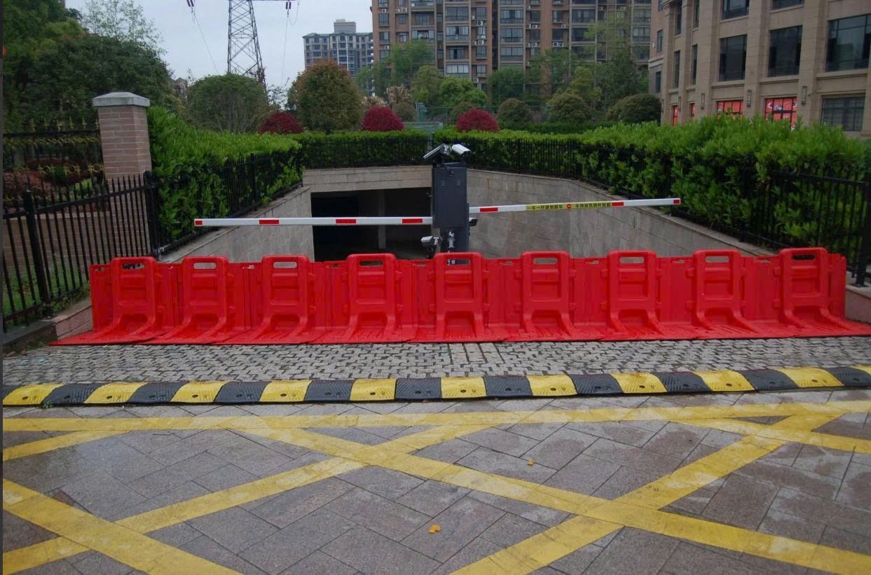 Tấm Chắn Ngập FH61-L – Giải Pháp Giúp Doanh Nghiệp Duy Trì Hoạt Động Trong Mùa Mưa Bão