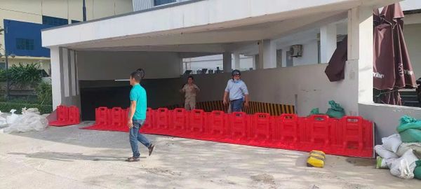 Tấm Chắn Ngập FH61-L – Giải Pháp Chống Ngập Hiệu Quả Cho Mùa Mưa Bão