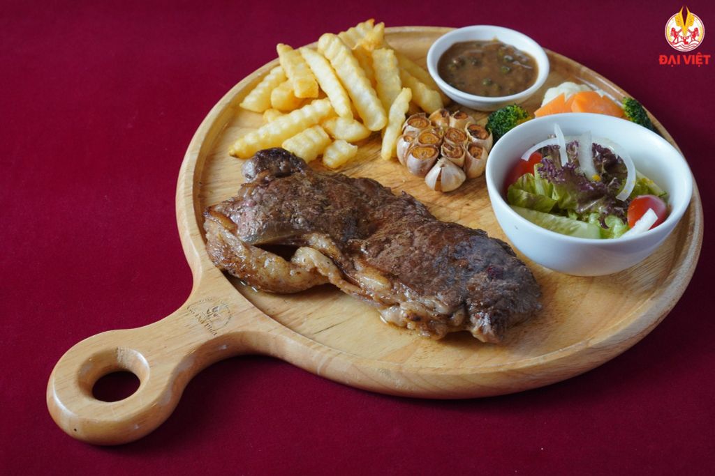 Đi Du Lịch Sài Gòn Ăn Gì? Gợi Ý Địa Chỉ Ăn Uống Đủ Món Ngon – Chất Lượng Tại Quận 1 - Nhà Hàng Đại Việt