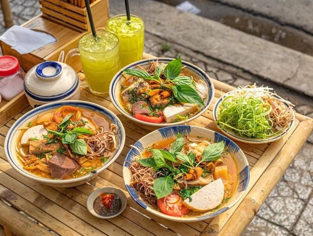 Pho in Saigon – Experience Authentic Vietnamese Flavor at Lua Dai Viet Restaurant