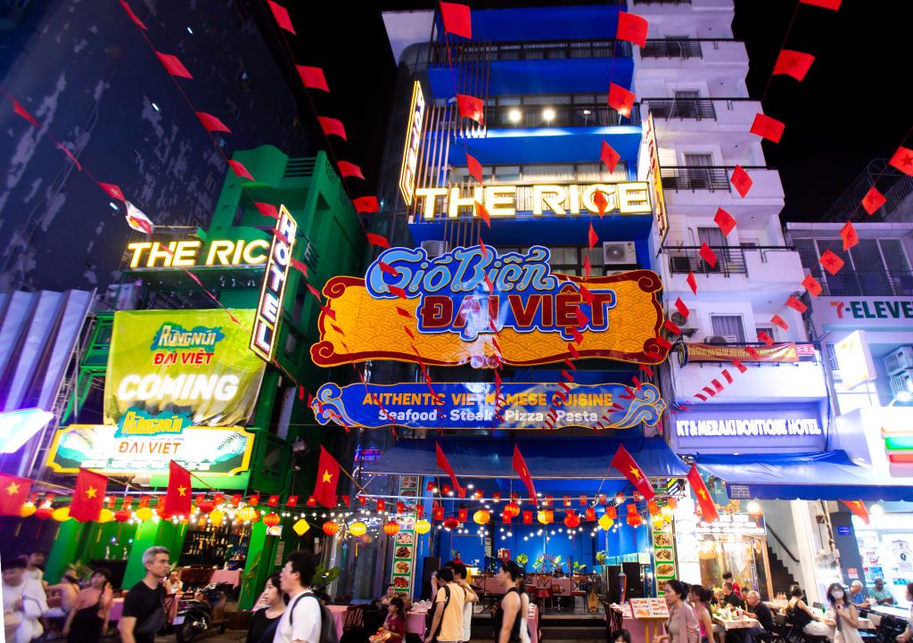 Best Restaurant in Saigon – Gio Bien Dai Viet