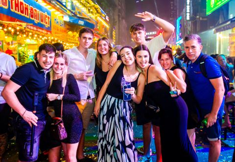 Lễ Hội Thanksgiving Tại Phố Tây Bùi Viện Có Gì Khiến Du Khách Yêu Thích Đến Như Vậy?