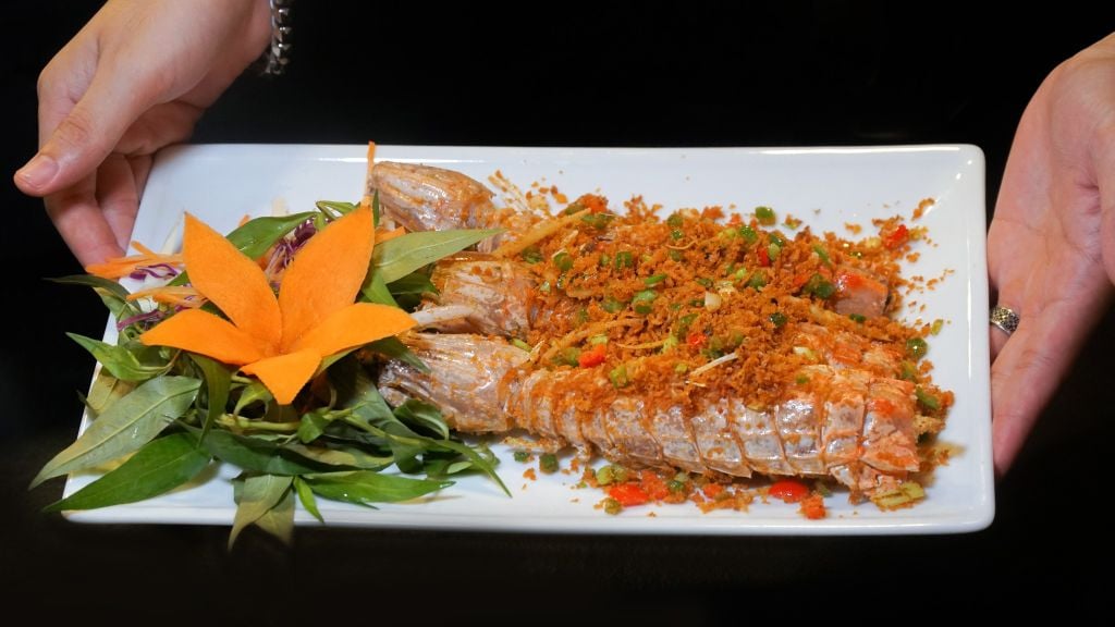 What to Eat in Saigon for New Year 2026? Try Fresh Mantis Shrimp at Dai Viet Restaurant