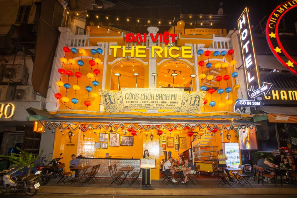 Địa Điểm Thưởng Thức Bánh Mì Chuẩn Vị Việt Nhân Dịp Tết Bính Ngọ 2026? | Nhà Hàng Công Chúa Bánh Mì