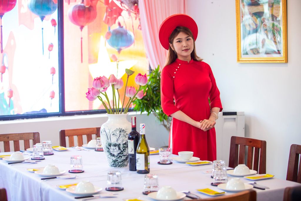 Nhà Hàng Nông Thôn Đại Việt – Địa Điểm Tổ Chức Tiệc Tất Niên Lý Tưởng Tại 131 Bùi Viện Quận 1