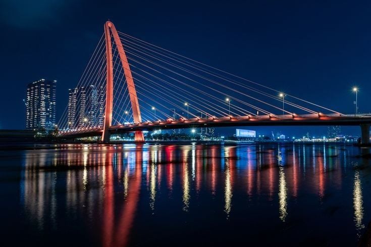 Saigon Night Travel: Free Check-in Spots in District 1 & Outstanding Culinary Experiences