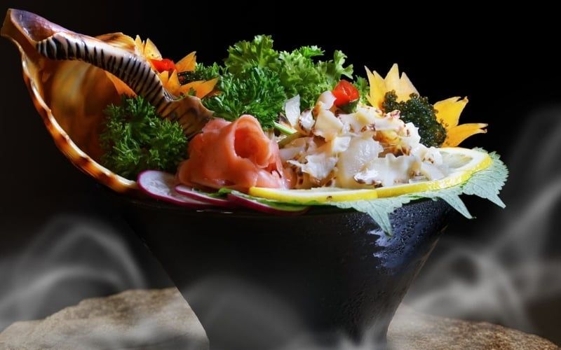 Bật mí phía sau độ tươi ngon của Sashimi Ốc Hoàng Hậu tại Bùi Viện