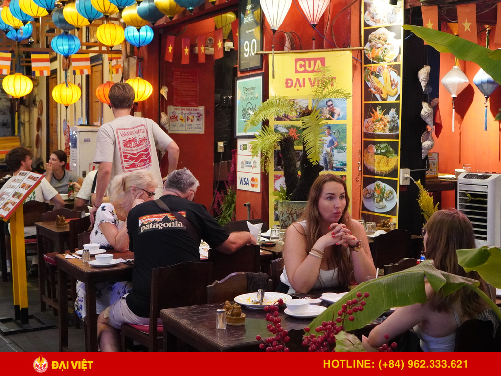 Seafood Restaurant in Ben Thanh Ward – Dai Viet Restaurant