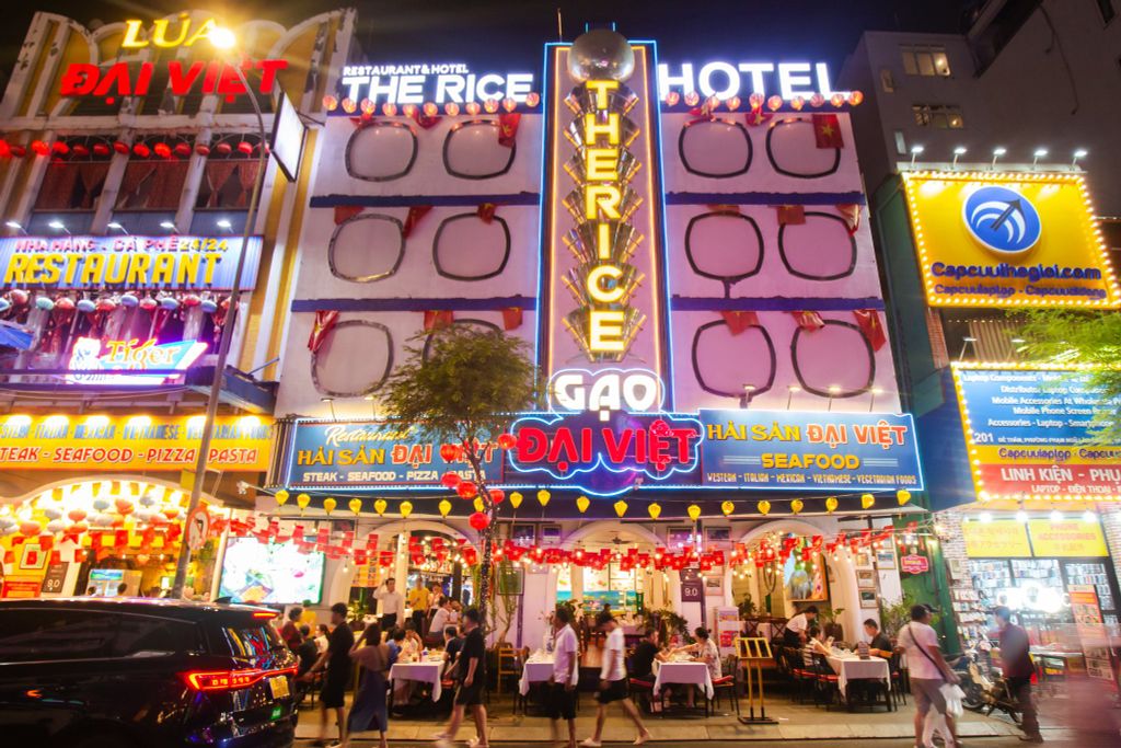 Khách Sạn Hồ Chí Minh The Rice – Lựa Chọn Lưu Trú Được Du Khách Yêu Thích Tại Trung Tâm Quận 1