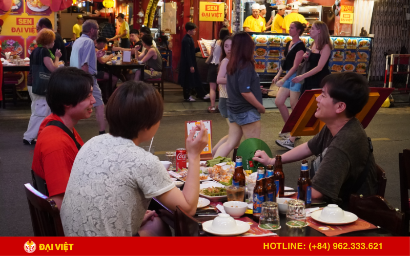 The Best Late-Night Dining Destinations in Central Saigon