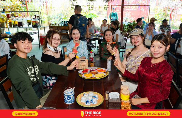 Những nụ cười hài lòng của du khách là động lực để đội ngũ nhân viên The Rice phát triển mỗi ngày