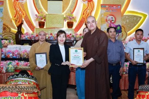 Học viện PCA đồng hành cùng Hành trình mang “Trung thu cho em” của Ban Hướng dẫn Phật tử tỉnh