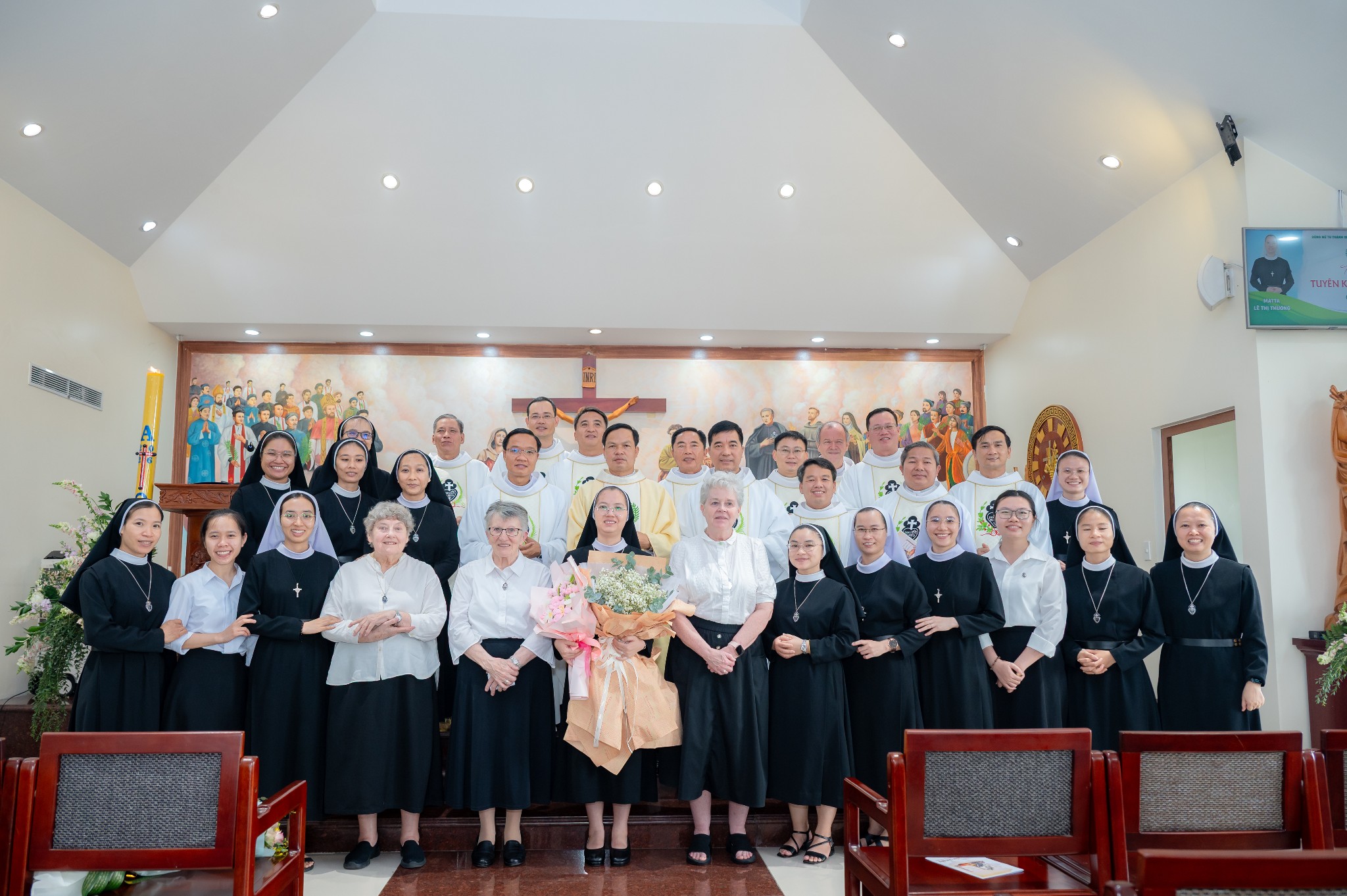 Thánh Lễ Tuyên Khấn Lần Đầu | Dòng Nữ Tu Thánh Giá Và Thương Khó Chúa Giêsu