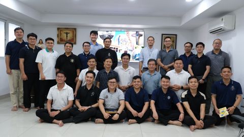 THÁNH TỔ PHỤ PHAOLÔ THÁNH GIÁ – HÀNH TRÌNH TÂM LINH CHO TU SĨ TRẺ