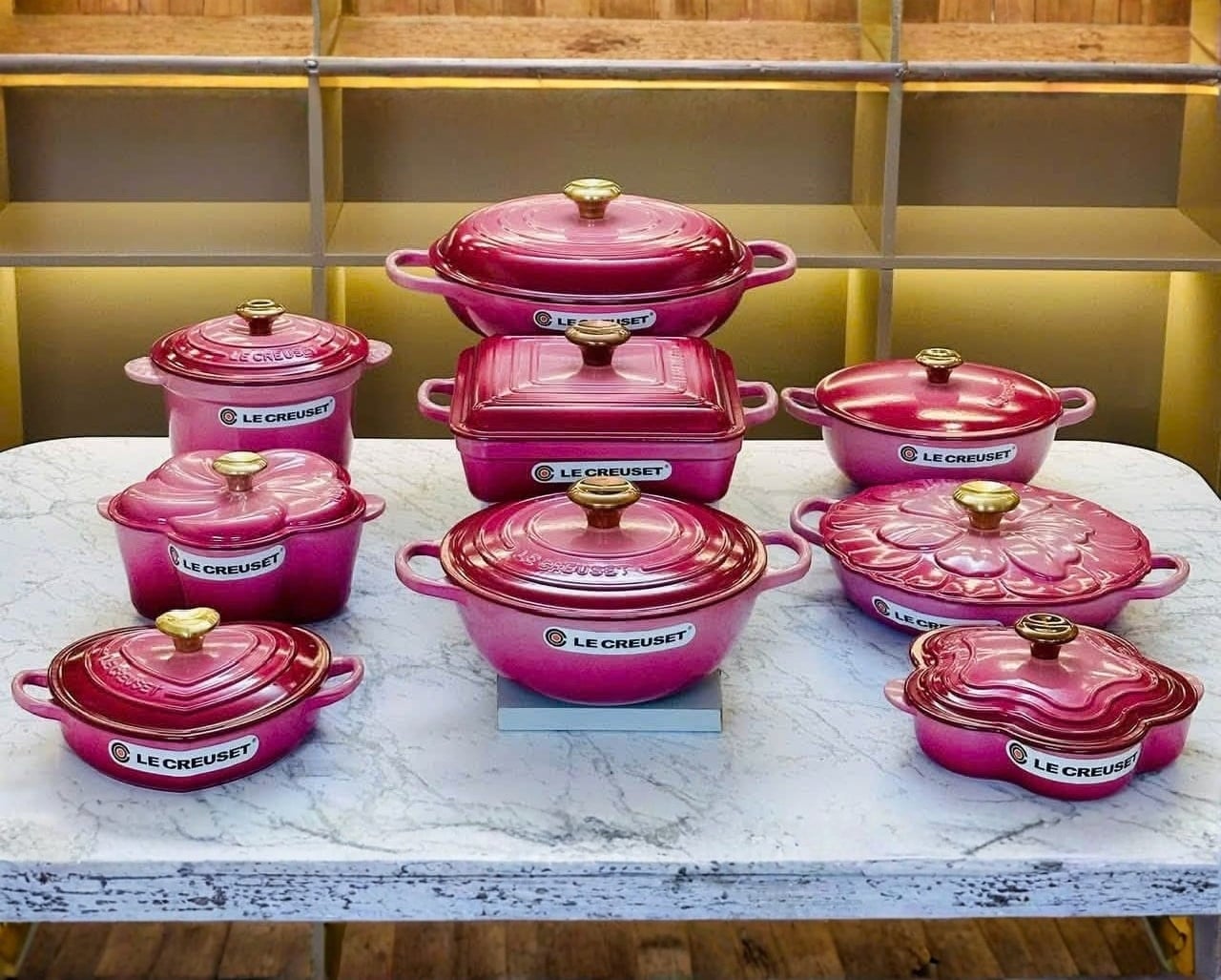 Bếp Đẹp Nhẹ Nhàng Với Sắc Hồng Dâu Berry Ngọt Ngào Từ Le Creuset